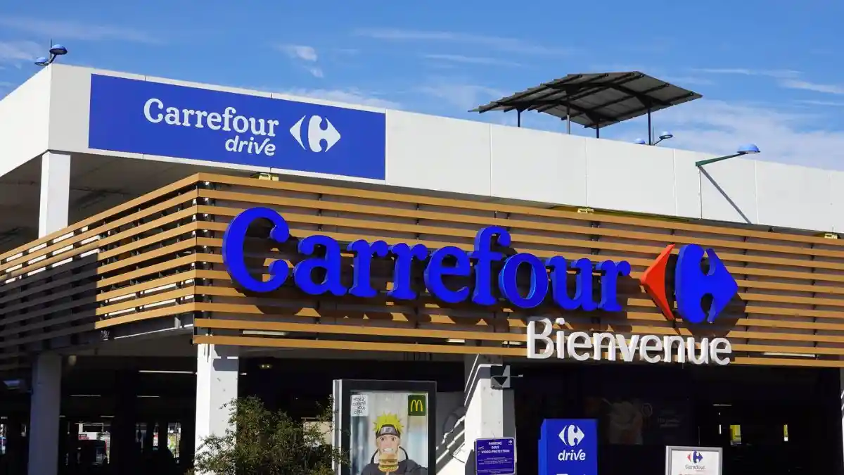 Carrefour To Sell Romania Business To Paval Holding For €823m