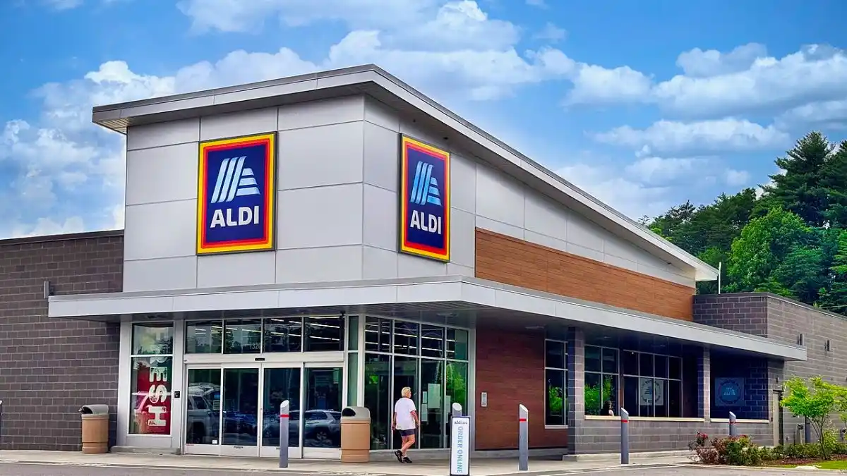 ALDI Expands Lacura Sun Range in Spain