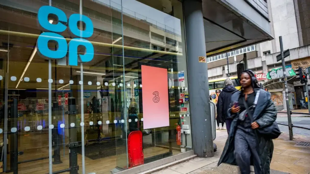 Co-op launches UK DOOH retail media network