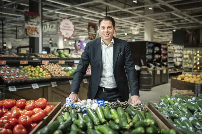 Eric Lundberg, CEO of ICA Sverige, in an ICA supermarket