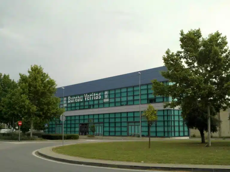 Bureau Veritas office building in Seville