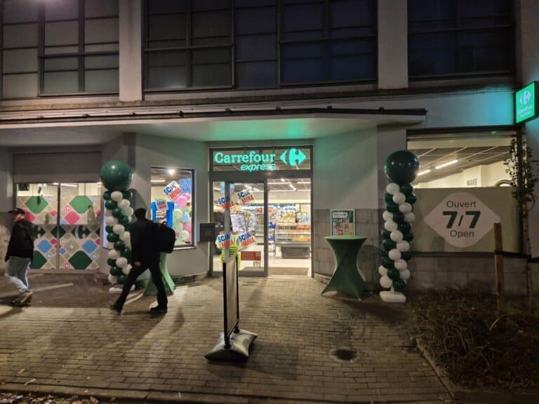 New Carrefour Express storefront on Avenue Jean Dubrucq in Molenbeek, Brussels